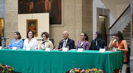 “Juárez. A 150 años de su muerte”