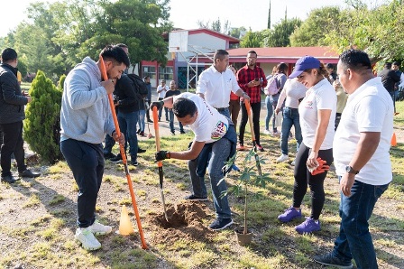 Realiza Cobao jornada de tequio y reforestación en sus 68 planteles