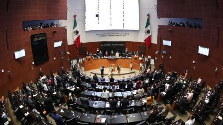 Refrenda Comisión del Senado compromiso para revisar legislación en materia migratoria