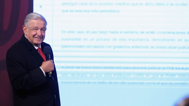 Presentan la credencial para acceder a servicios gratuitos de IMSS Bienestar