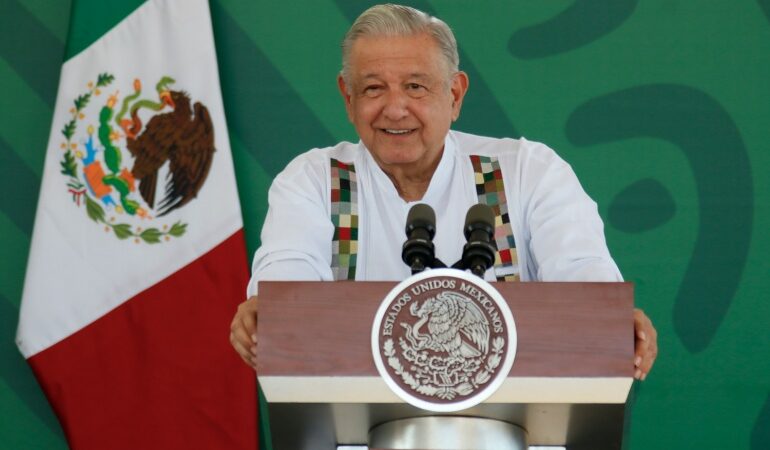 Conferencia de prensa matutina del presidente Andrés Manuel López Obrador.  Jueves 15 de febrero. Versión estenográfica.
