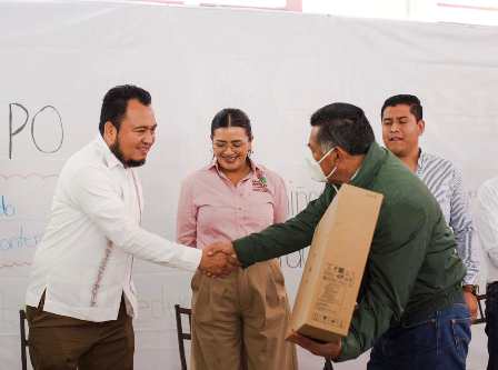 Atienden gobiernos Federal y Estatal demandas de magisterio oaxaqueño