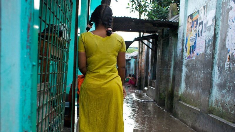 Una experta de la ONU pide reconocer y combatir la prostitución como sistema de violencia contra las mujeres y las niñas