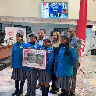 Billete conmemorativo de la EJE emitido por Lotería Nacional, símbolo del compromiso del TEPJF con la democracia