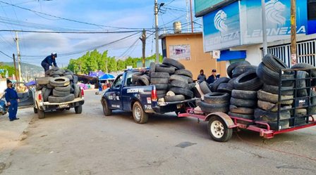 Realiza Gobierno Municipal de Oaxaca operativo “Barredora” en zonas aledañas a la Central de Abasto