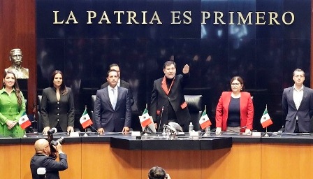 Realismo mágico: Noroña e Ifigenia presiden el Congreso de la Unión