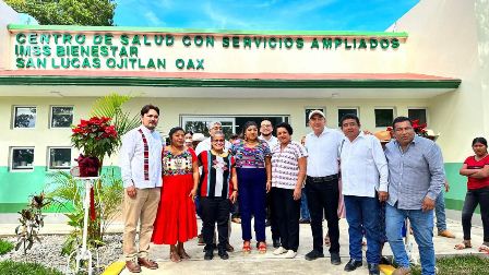 Inauguran rehabilitación del CESSA de San Lucas Ojitlán; Inversión municipal y estatal de 48 mdp en salud