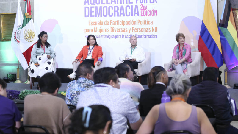 “Aquelarre por la democracia”