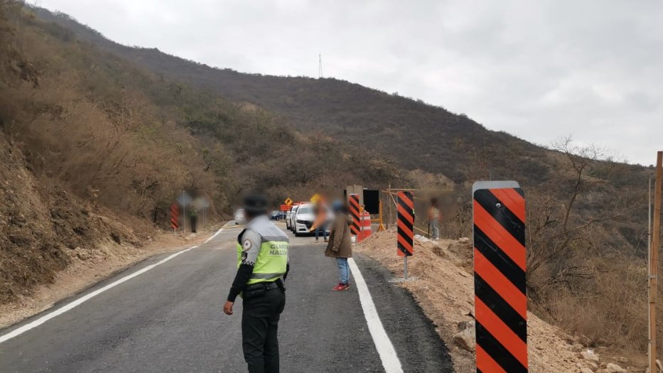 Continúa cierre total de la circulación por deslave de Talud en la Autopista Cuacnopalan-Oaxaca