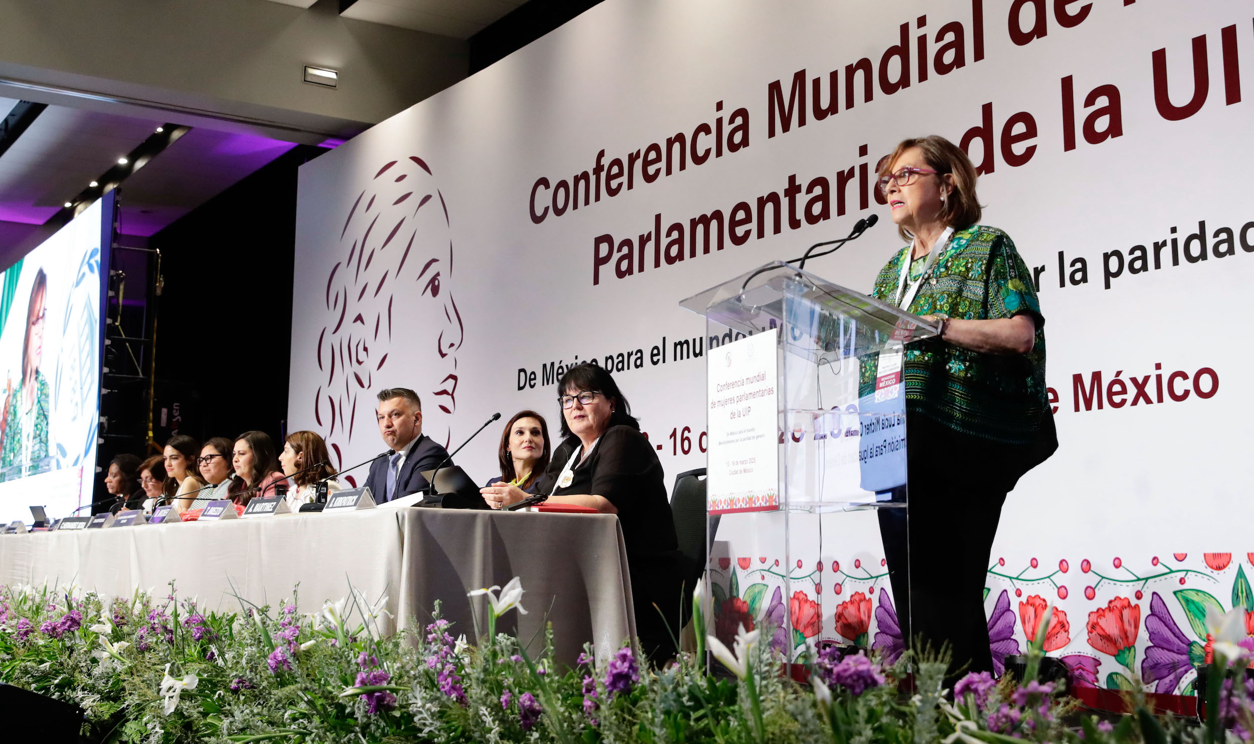 Llaman a impulsar la paridad hasta garantizar la participación de las mujeres en la toma de decisiones
