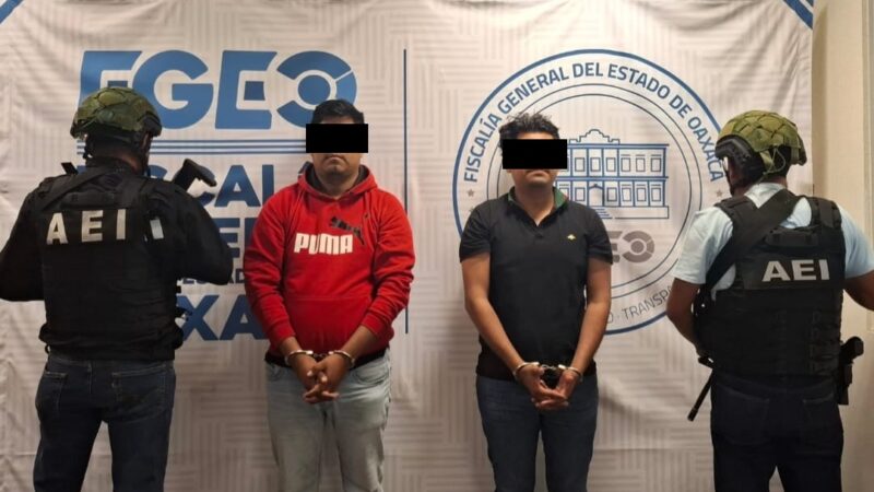 Detienen a agente y comandante