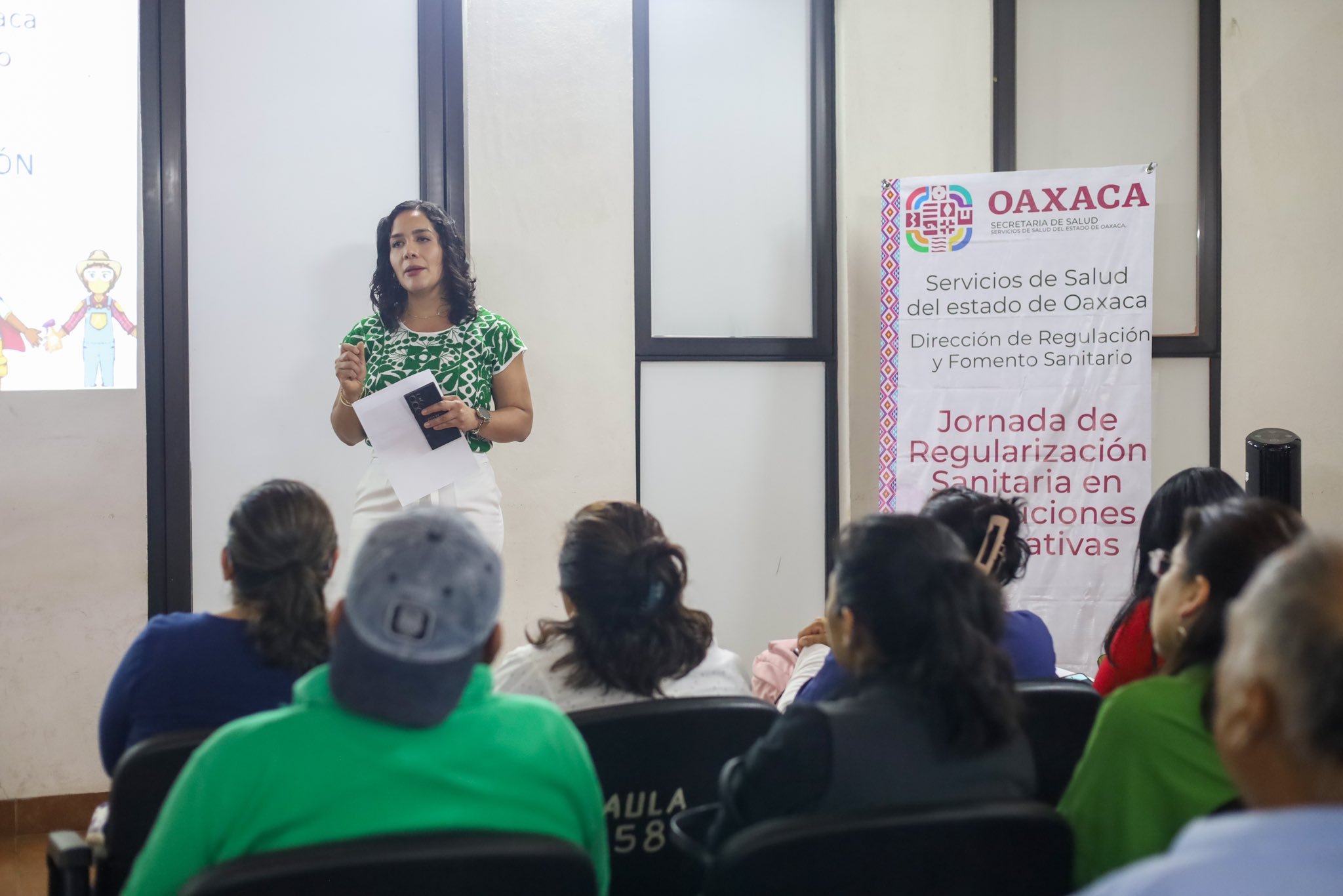Capacita Servicios de Salud de Oaxaca a población estudiantil sobre riesgos sanitarios