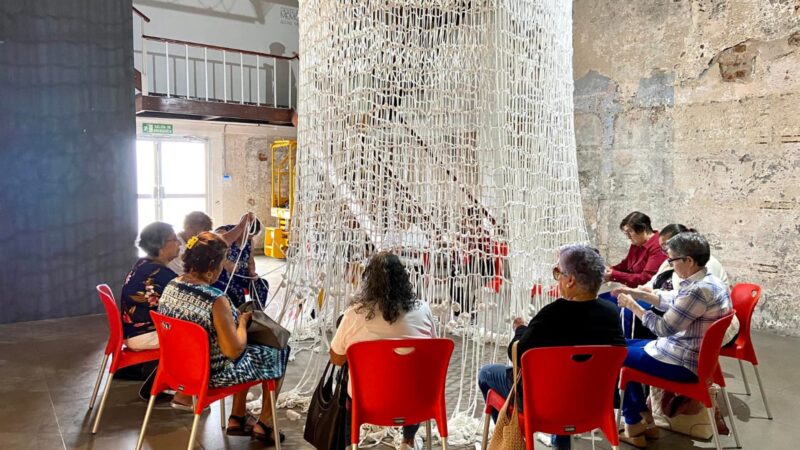 Sesiones de tejido colectivo