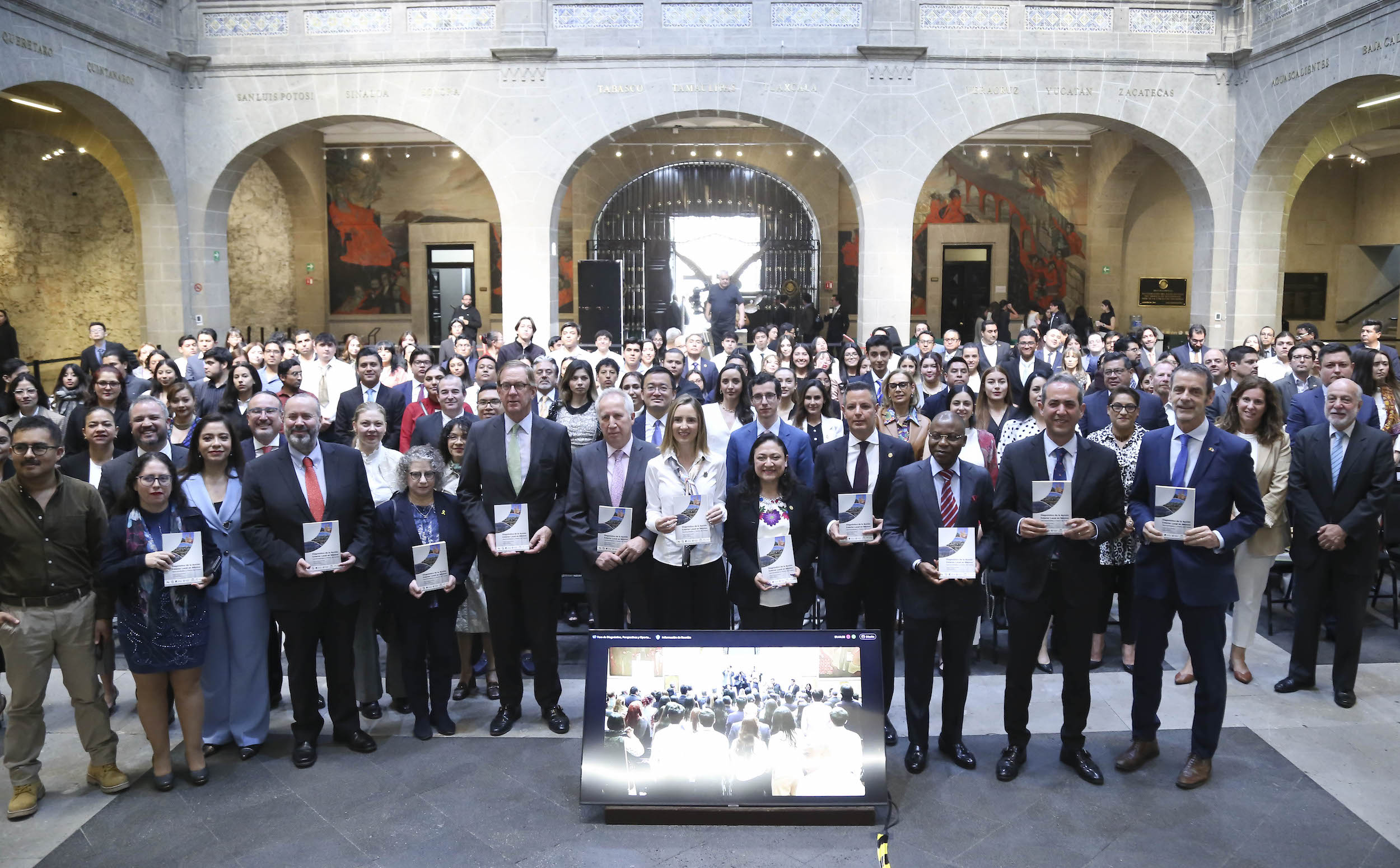 Ante coyuntura internacional, México debe aprovechar tratados comerciales con Europa y Asia-Pacifico