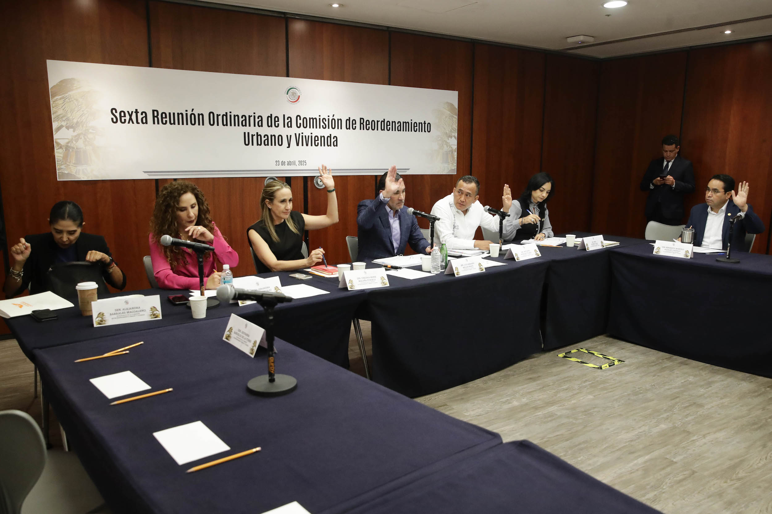 Avala Comisión exhorto para que municipios emitan decretos en materia de vivienda social