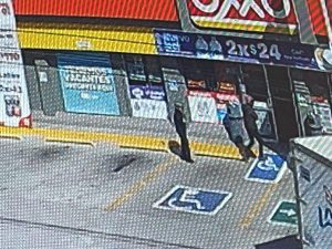 Tres personas detenidas