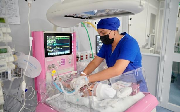 Fortalece IMSS consulta preconcepcional para cuidar la salud de mujeres gestantes y recién nacidos