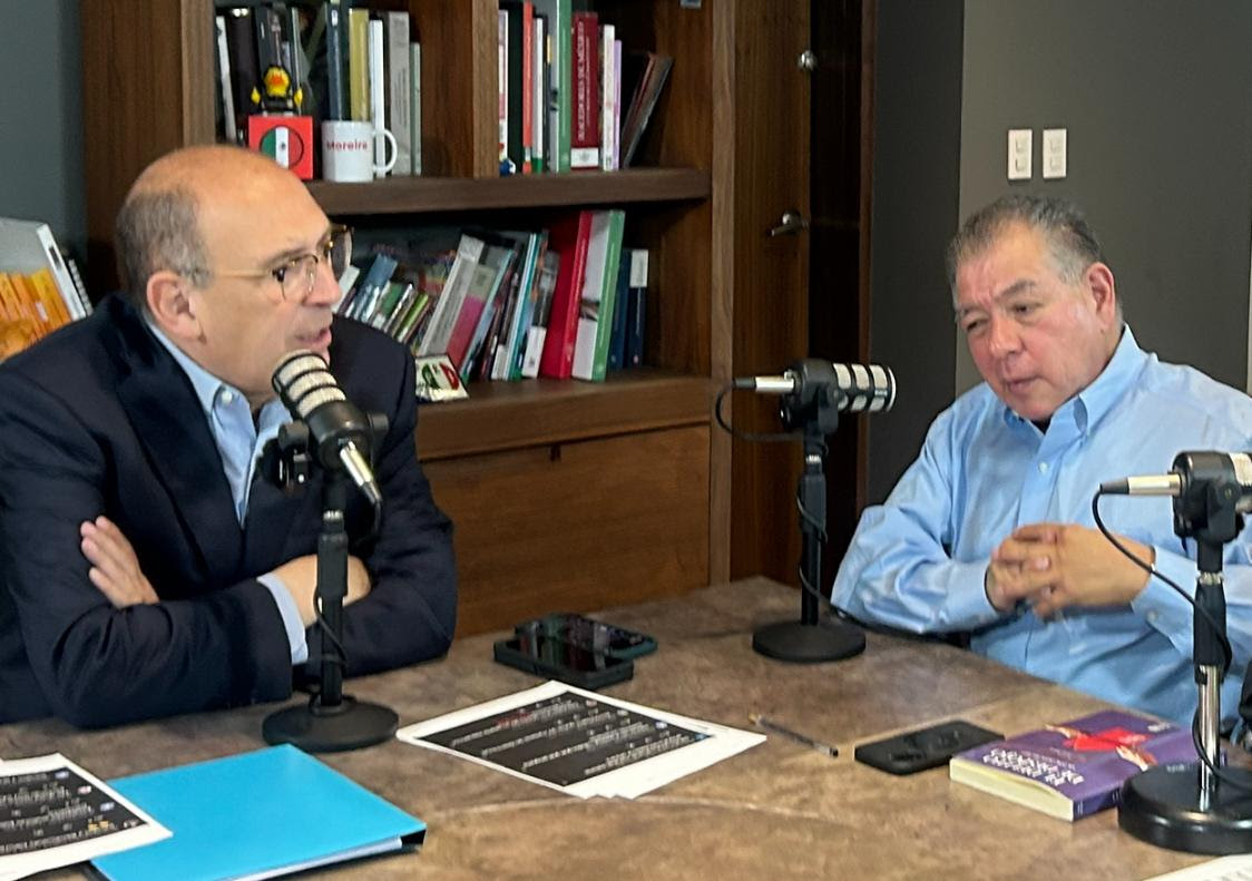 Ante el INE, denuncian a Morena y servidores públicos por la distribución de “acordeones” para la elección del Poder Judicial