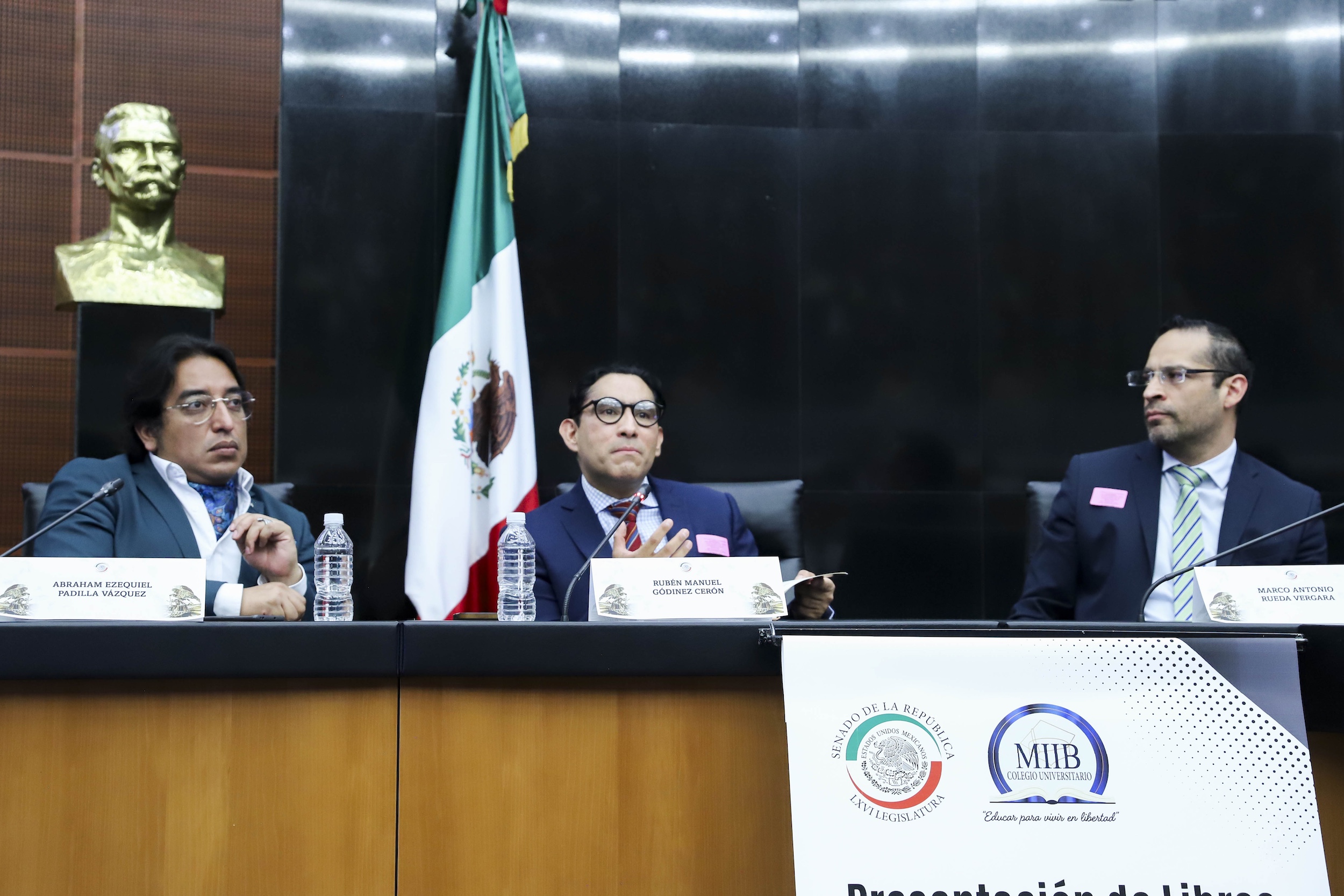 Presentan en el Senado obras de análisis sobre derecho de ejecución penal y de justicia para comunidad LGB