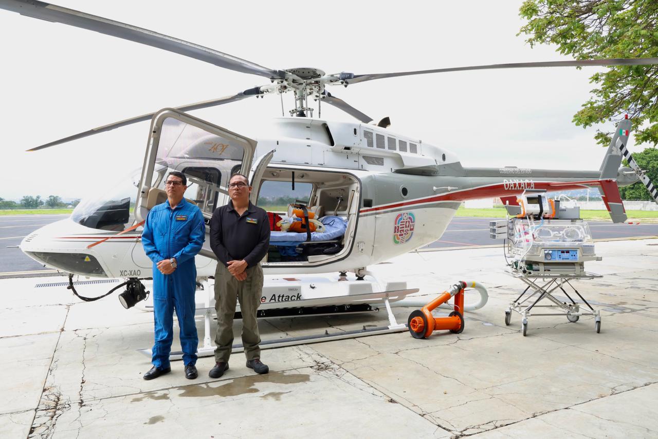 Alcanza Gobierno de Oaxaca 300 traslados aeromédicos del grupo de rescate del Hangar Oficial
