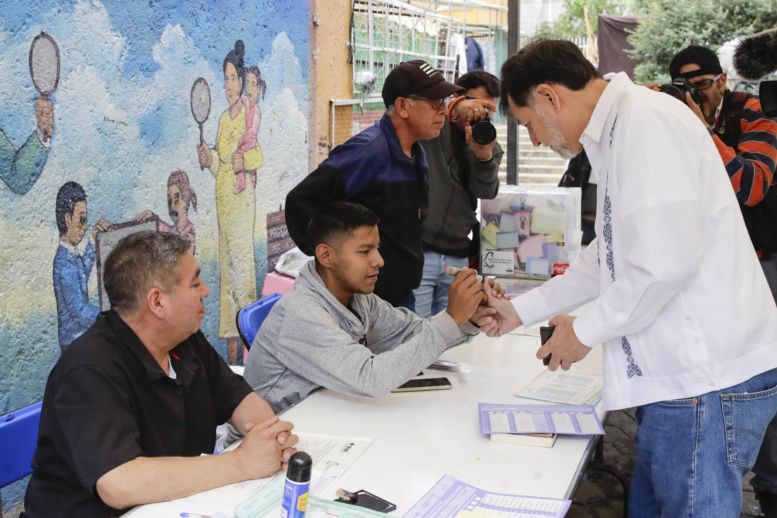 Balance de la jornada electoral de este domingo será positivo: Fernández Noroña