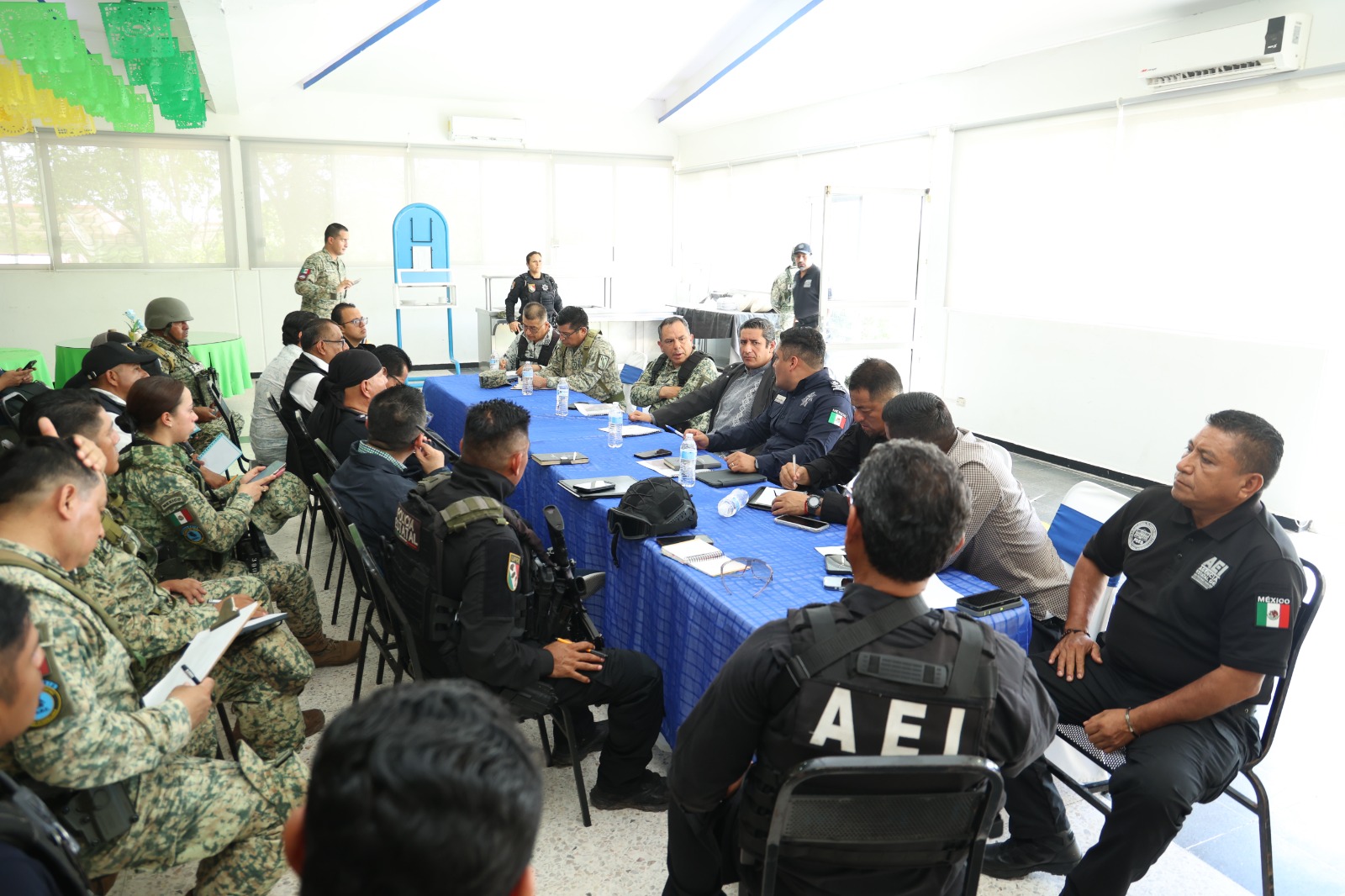 Someterán a 218 policías municipales de Juchitán a exámenes de control de confianza para certificación