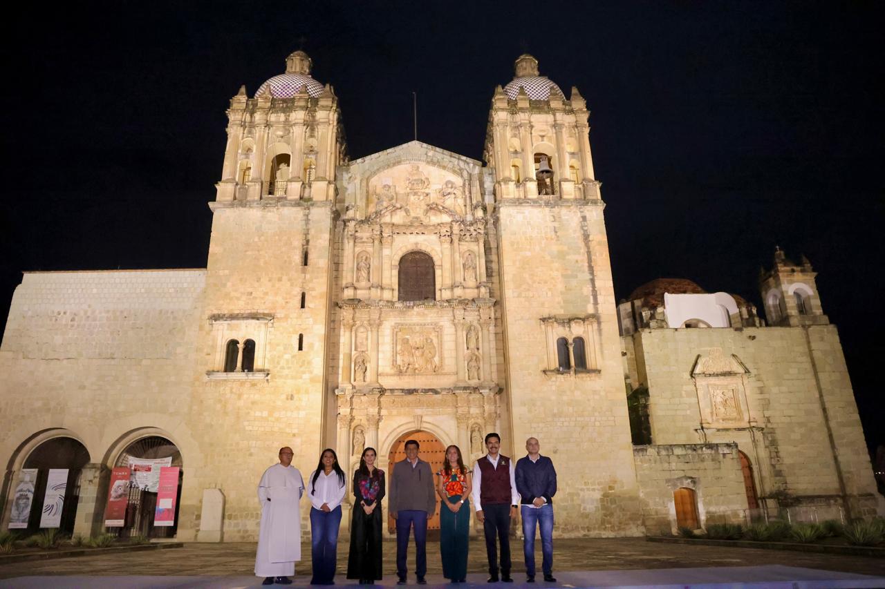 Gobierno de Oaxaca e Iberdrola México iluminan Templo de Santo Domingo con tecnología sostenible