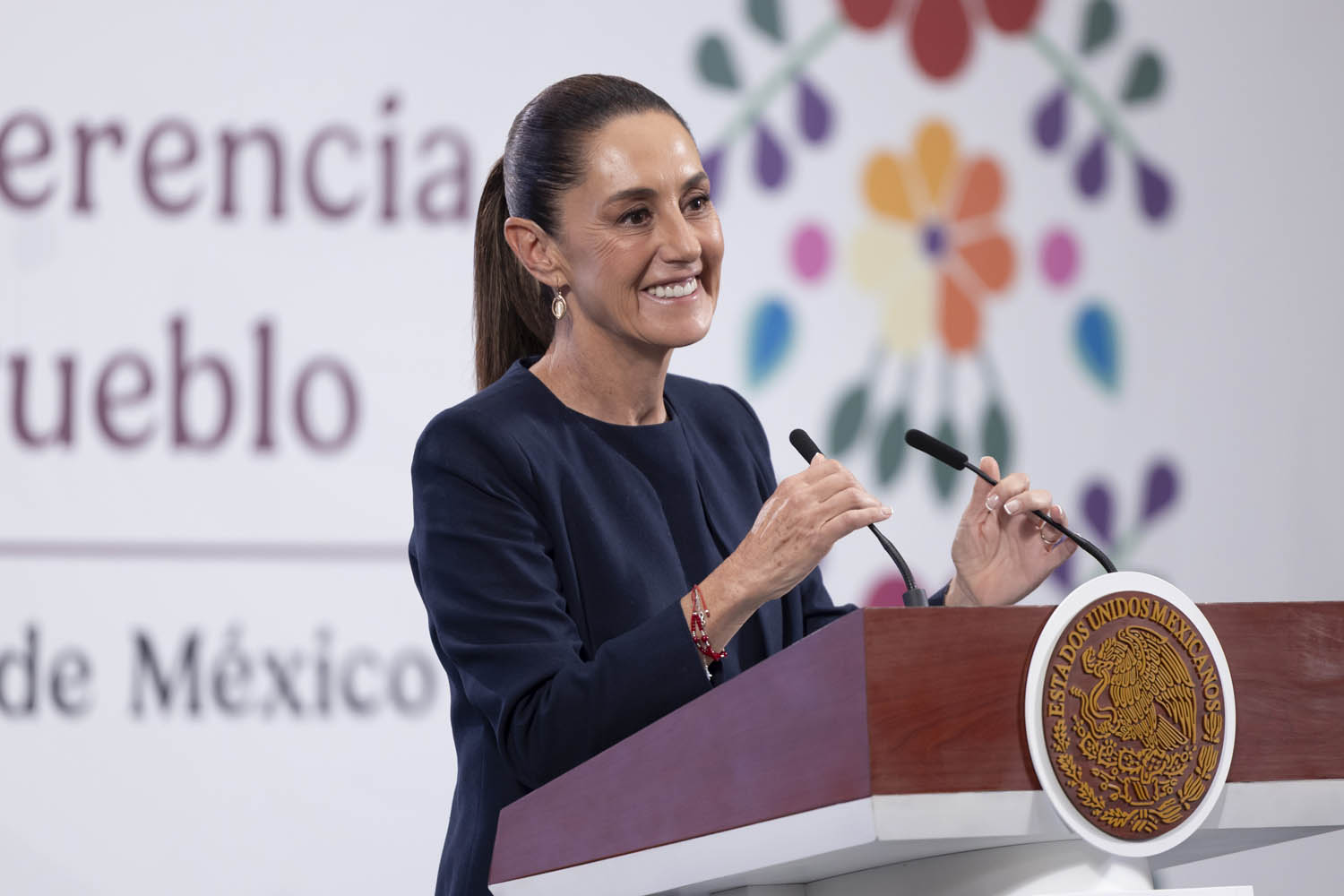 Martes 8 de julio 2025 Mañanera del Pueblo de México de la presidenta Claudia Sheinbaum Pardo Versión estenográfica