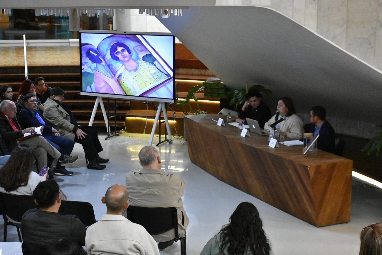 Presentan edición en español del catálogo de la exposición “Abraham Àngel. Entre el asombro y la seducción”