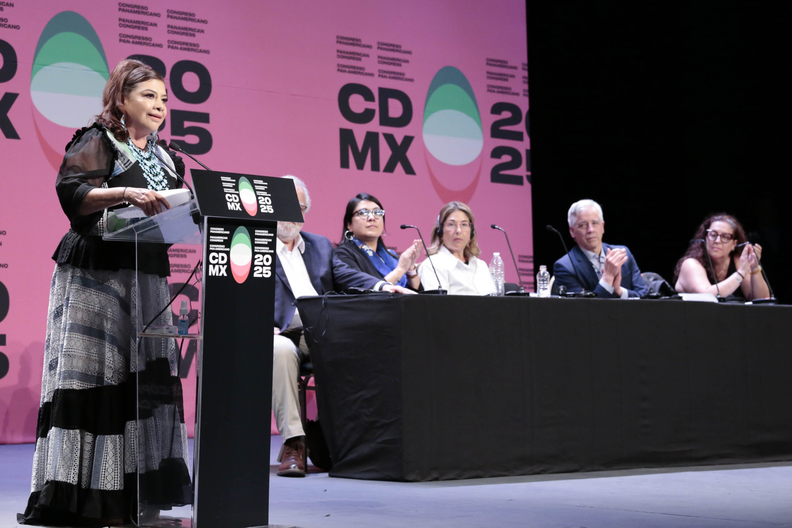 Llaman a fortalecer lazos y cooperación internacional ante avance del fascismo