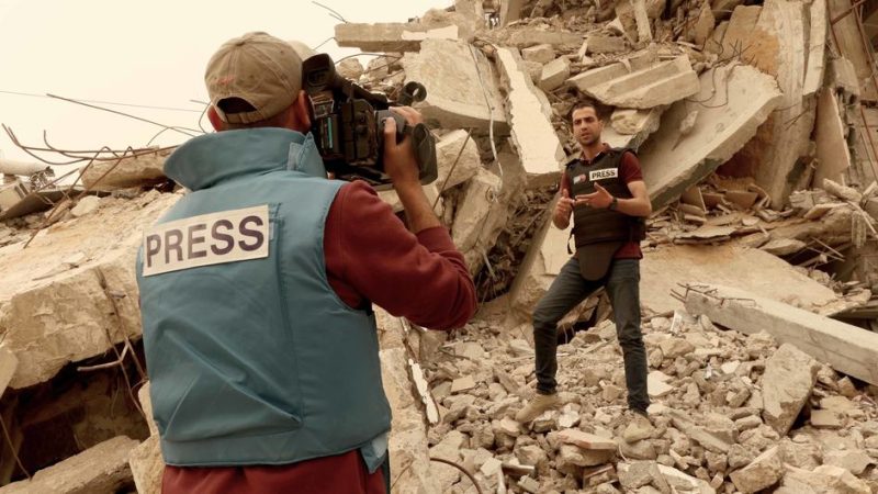 El Ejército israelí mata a seis periodistas en un ataque contra su tienda de campaña en Gaza