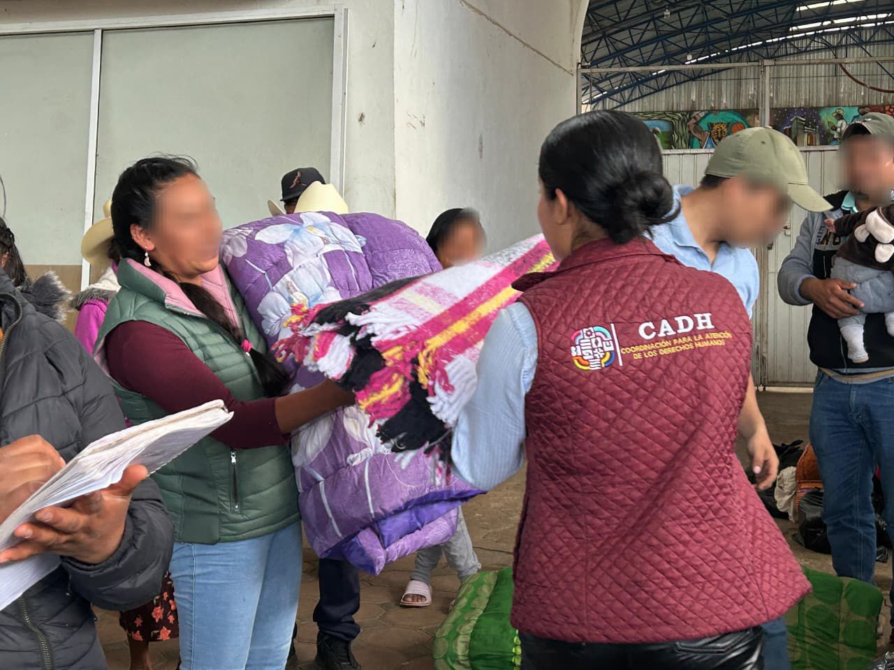 Coordina Gobierno de Oaxaca asistencia humanitaria a familias desplazadas de Santiago Yosondúa