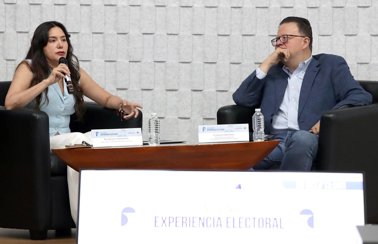 Analizan intenso quehacer en materia electoral durante la conferencia “Experiencia Electoral”