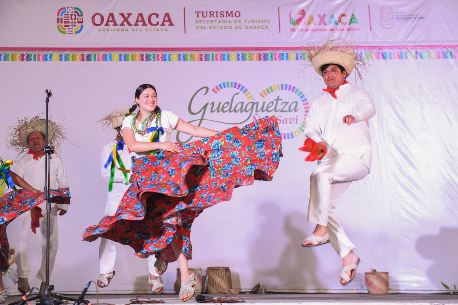 Muestran Calenda Cultural y Guelaguetza Ñuu Savi grandeza de la mixteca oaxaqueña