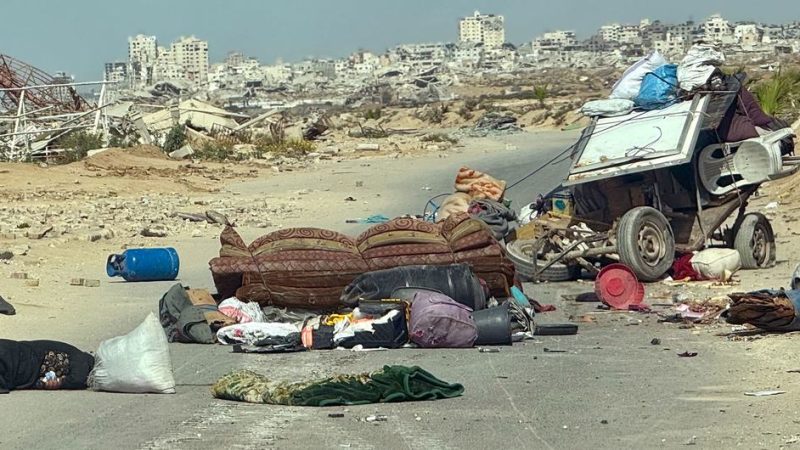 Israel prosigue bombardeos y disparos en la Franja en Gaza mientras continúan las negociaciones de paz