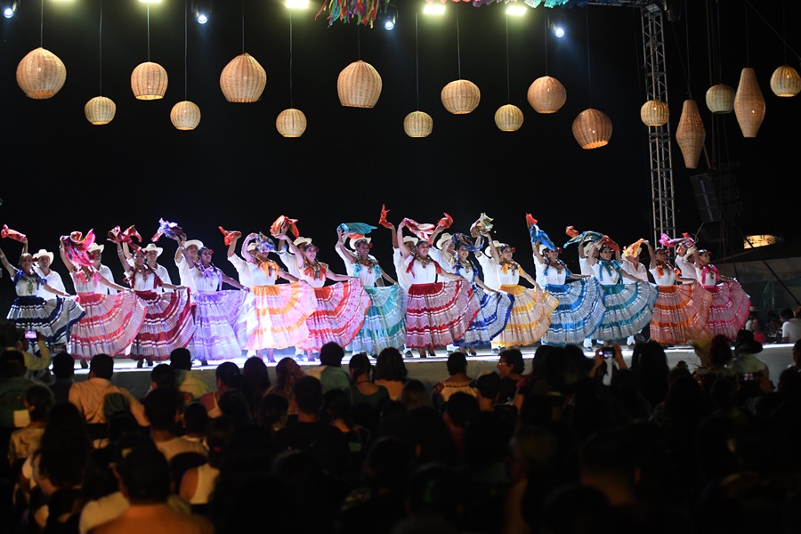 Llegan tradición y fiesta a Puerto Escondido con la Guelaguetza del Mar 2025: Sectur