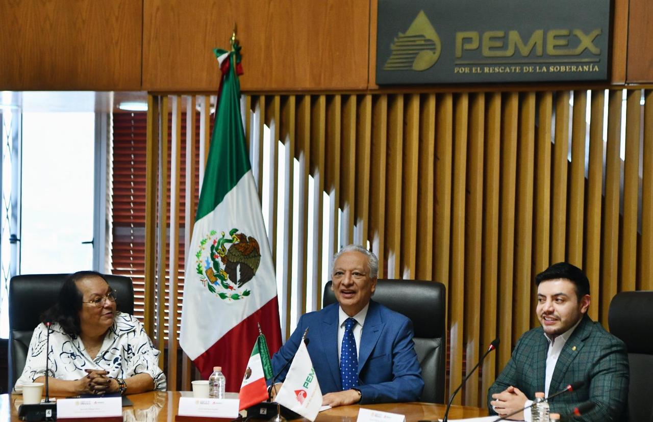Firman Pemex y Conalep convenio para la formación técnica y profesional en el sector energético