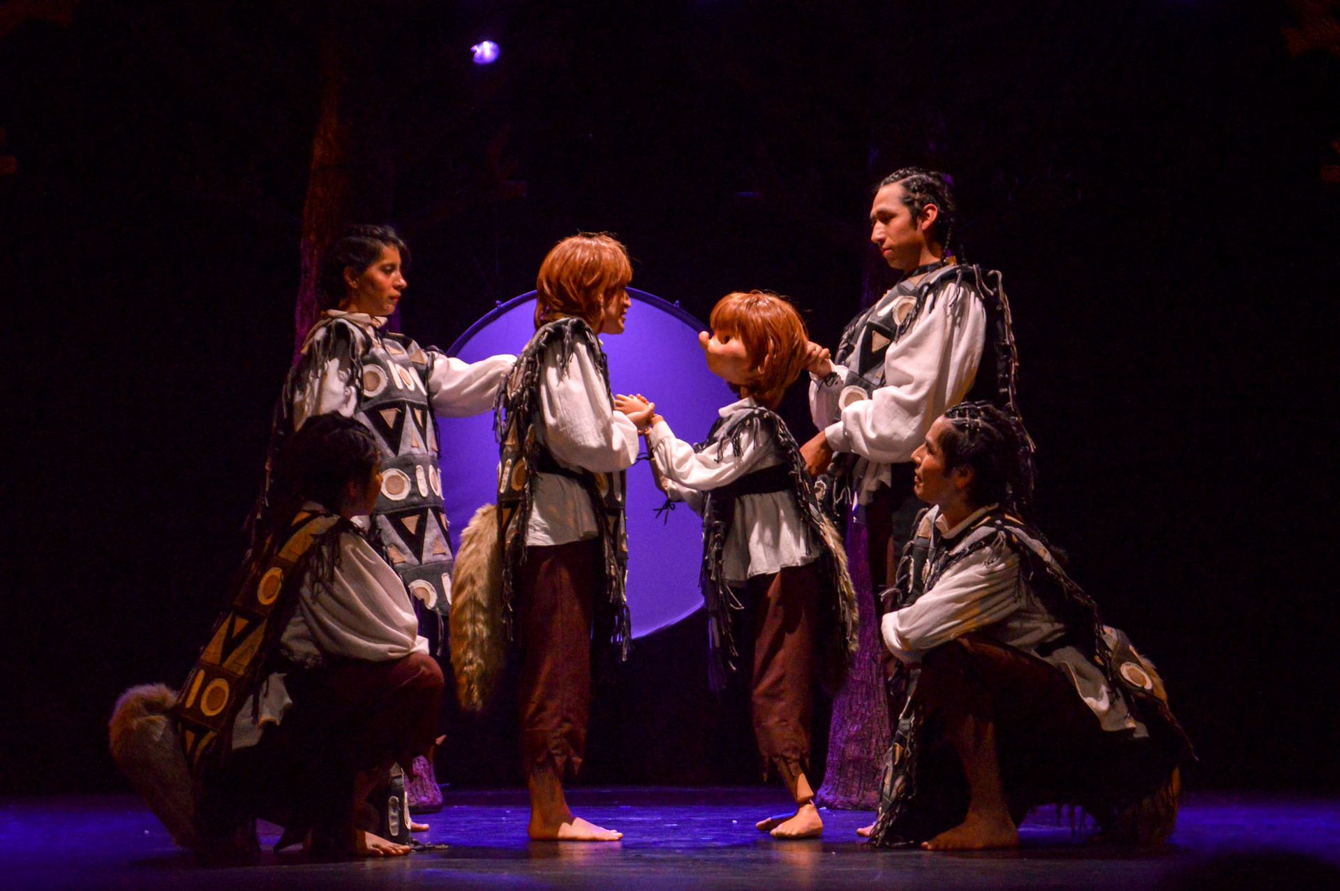 Presenta escenarios IMSS-Cultura Chikoo: El niño que no quería ser perro en el Teatro Santa Fe, Ciudad de México