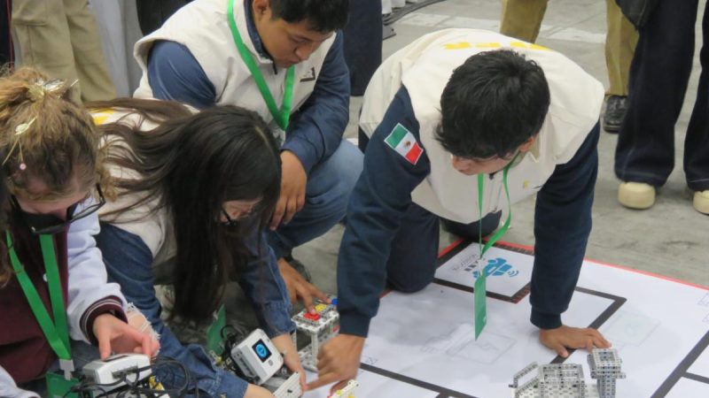 Torneo mundial de robótica