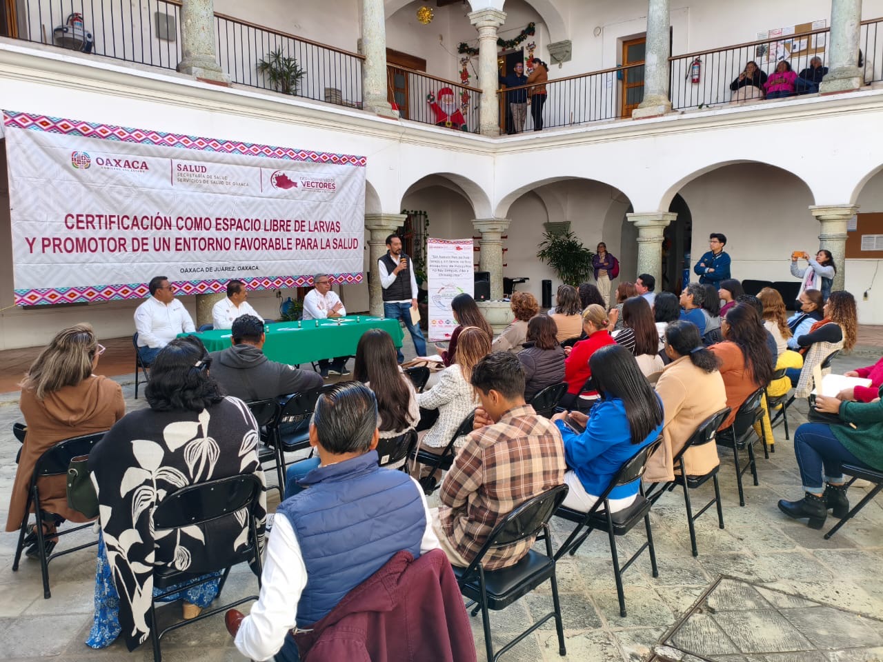 Entregan 34 certificados de Espacios Libres de Larvas de Mosquito a instituciones educativas y unidades médicas de Oaxaca