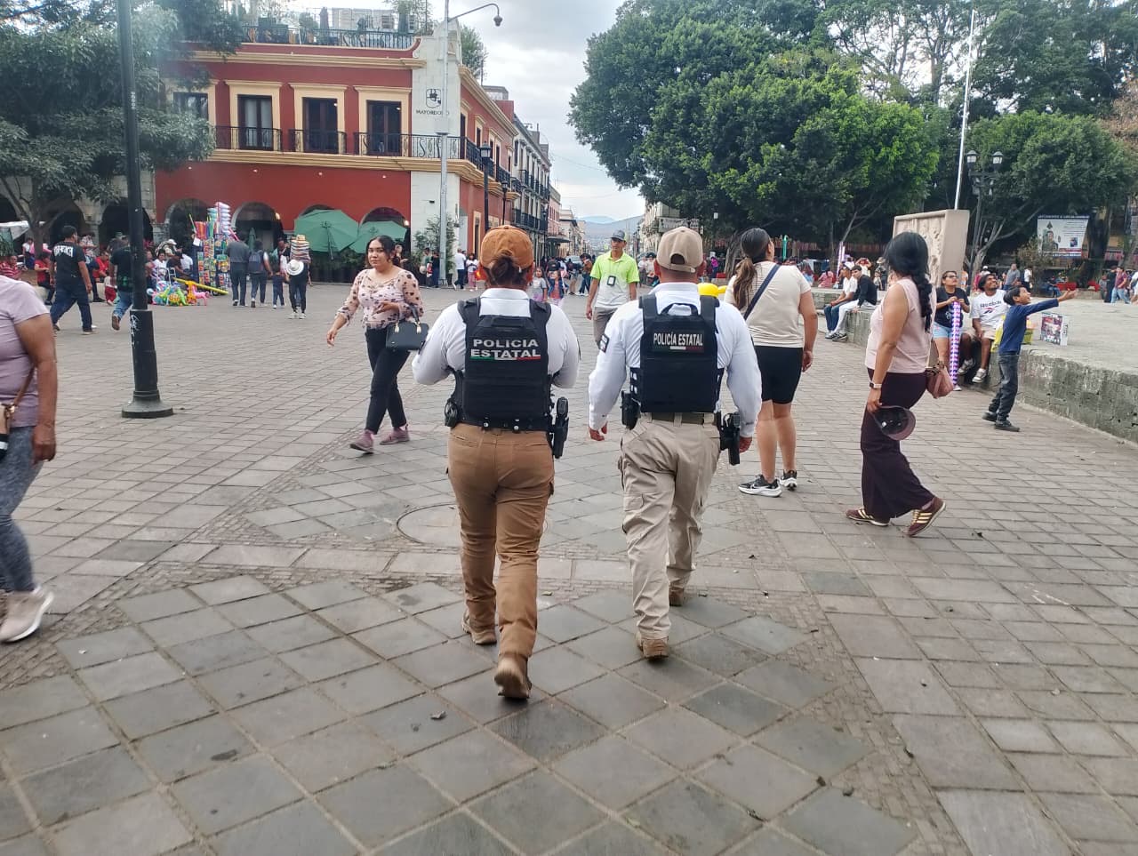 Oaxaca mantiene actividades con normalidad y paz; despliegue operativo garantiza estabilidad en todo el estado