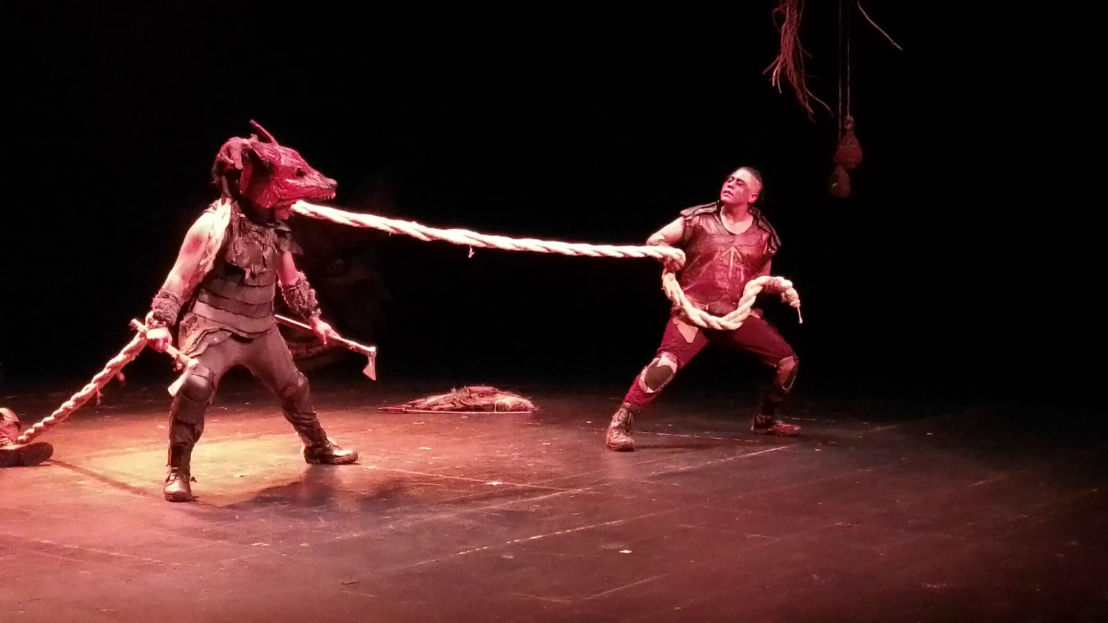 Destino, lealtad y sacrificio llegan con Fenrir: El dios lobo