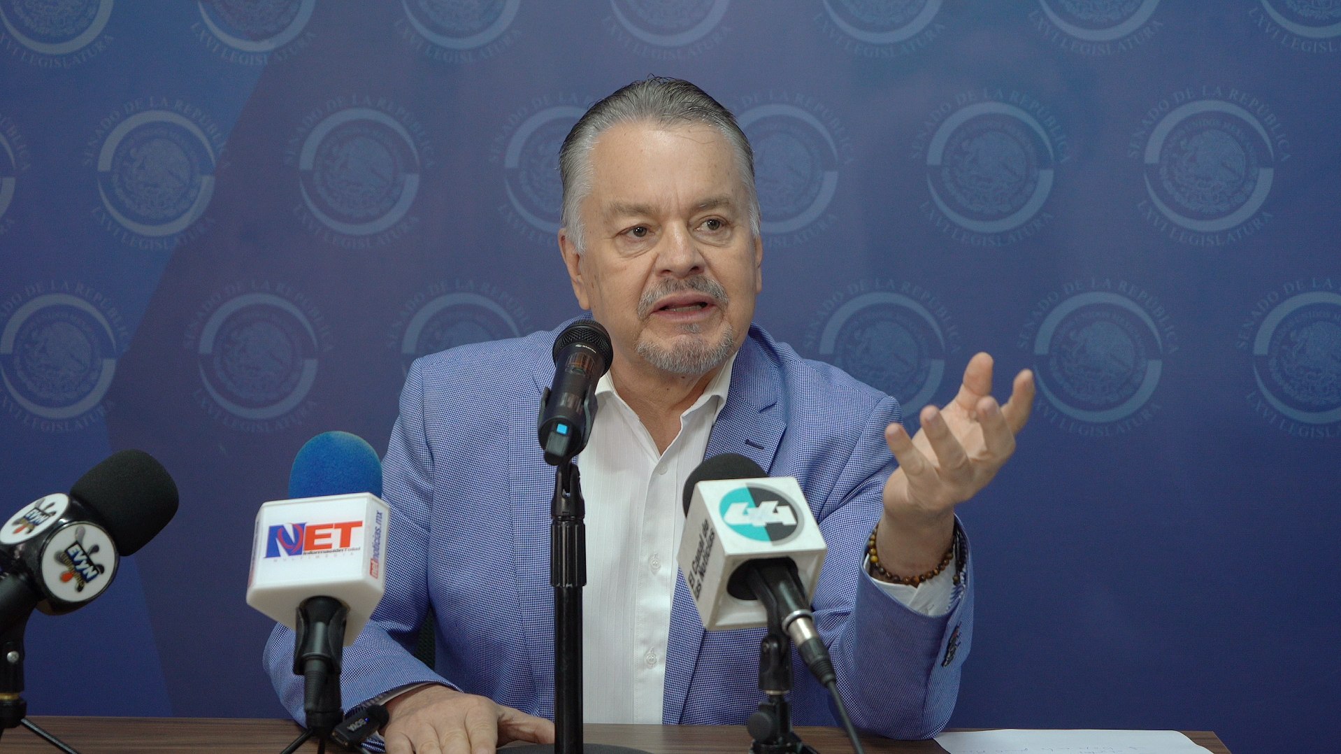 Improvisación del Gobierno Federal pone en riesgo futuro educativo de México: Vázquez