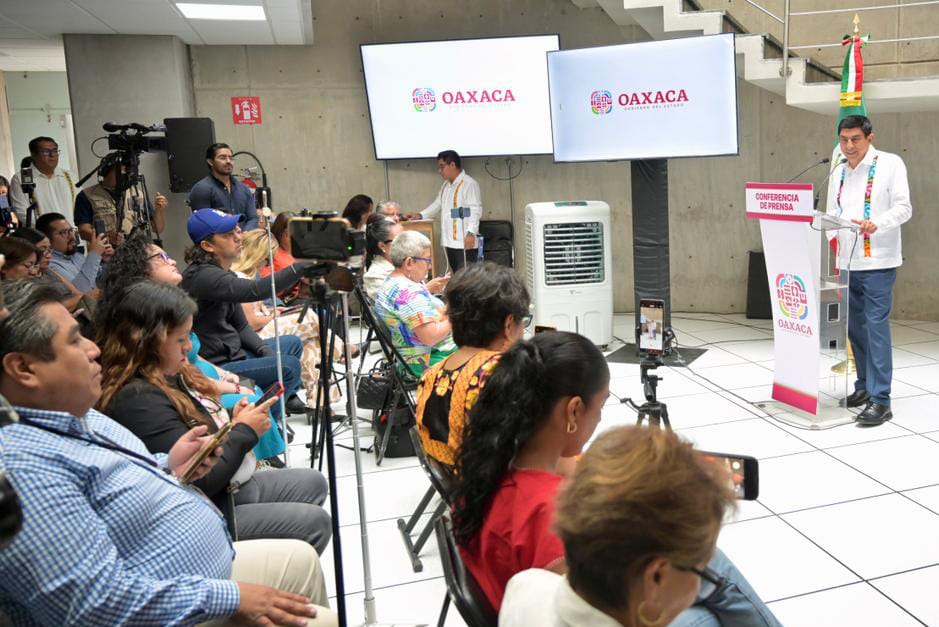 Atiende Gobierno de Oaxaca necesidades y peticiones de la Sección 22 del SNTE
