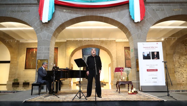 Tenor Rodolfo Acosta
