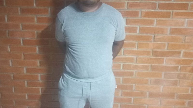 Dos detenidos