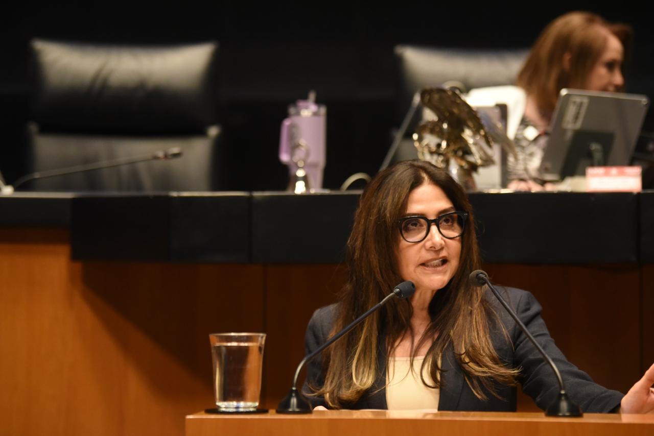 Solicita senadora informe sobre la muerte de 107 connacionales bajo custodia de inmigración y ICE