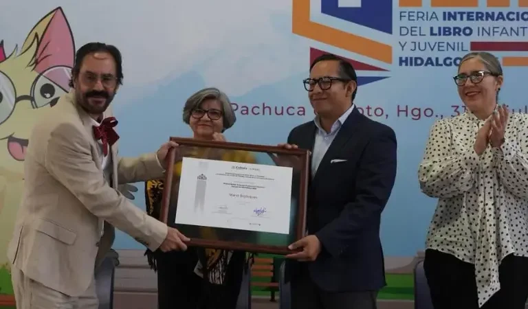 Entregan Premio Bellas Artes de Traducción Literaria