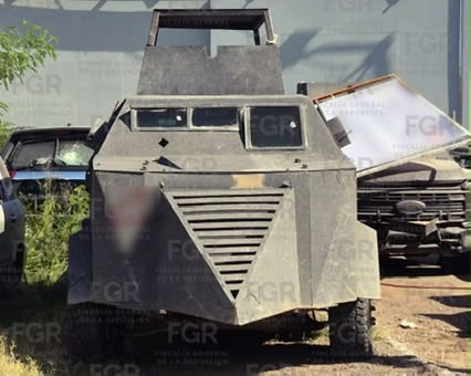 Destruyen vehículos