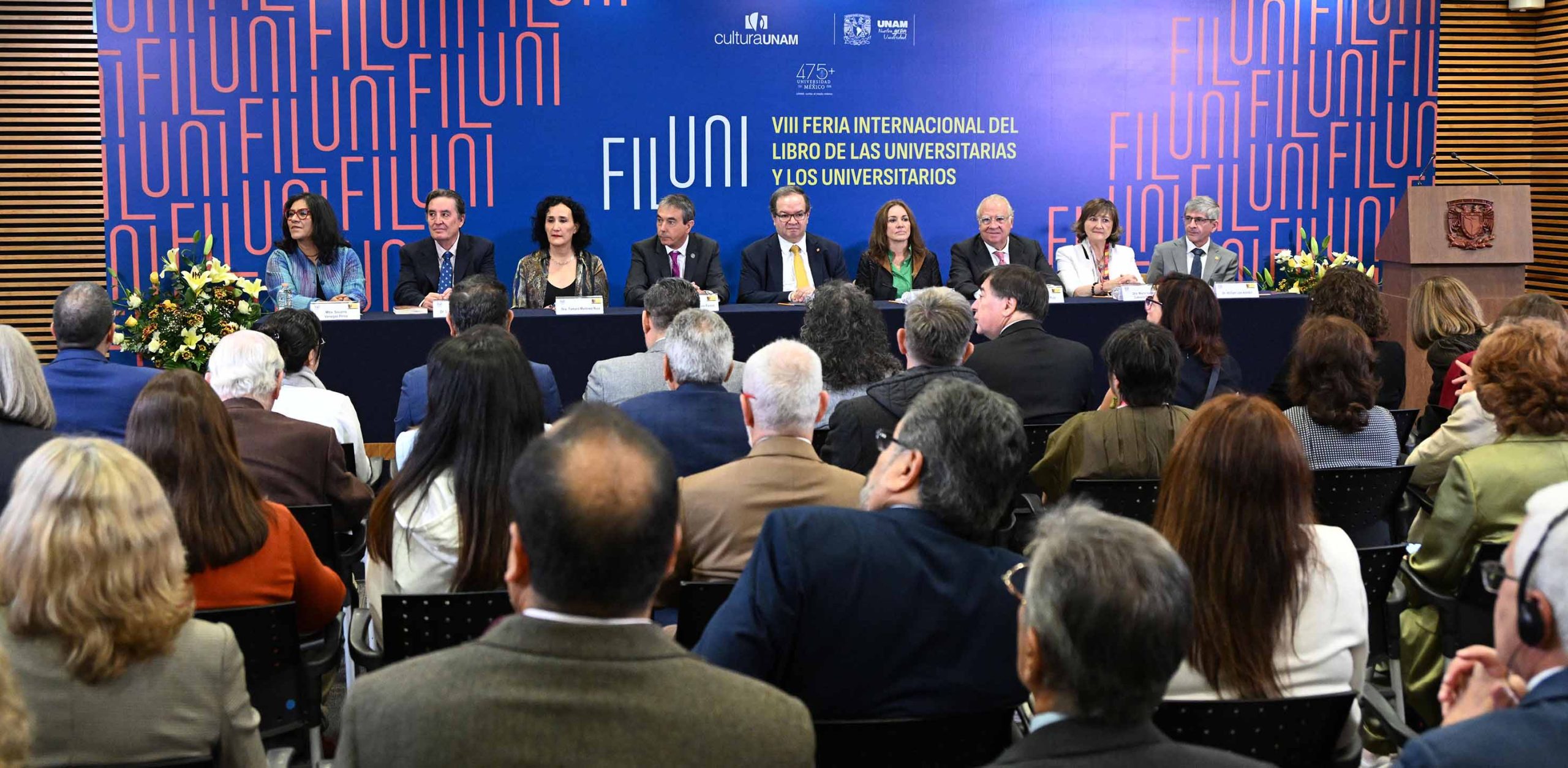 Los libros nos ayudan a comprender el presente y concebir nuevos futuros: Lomelí Vanegas